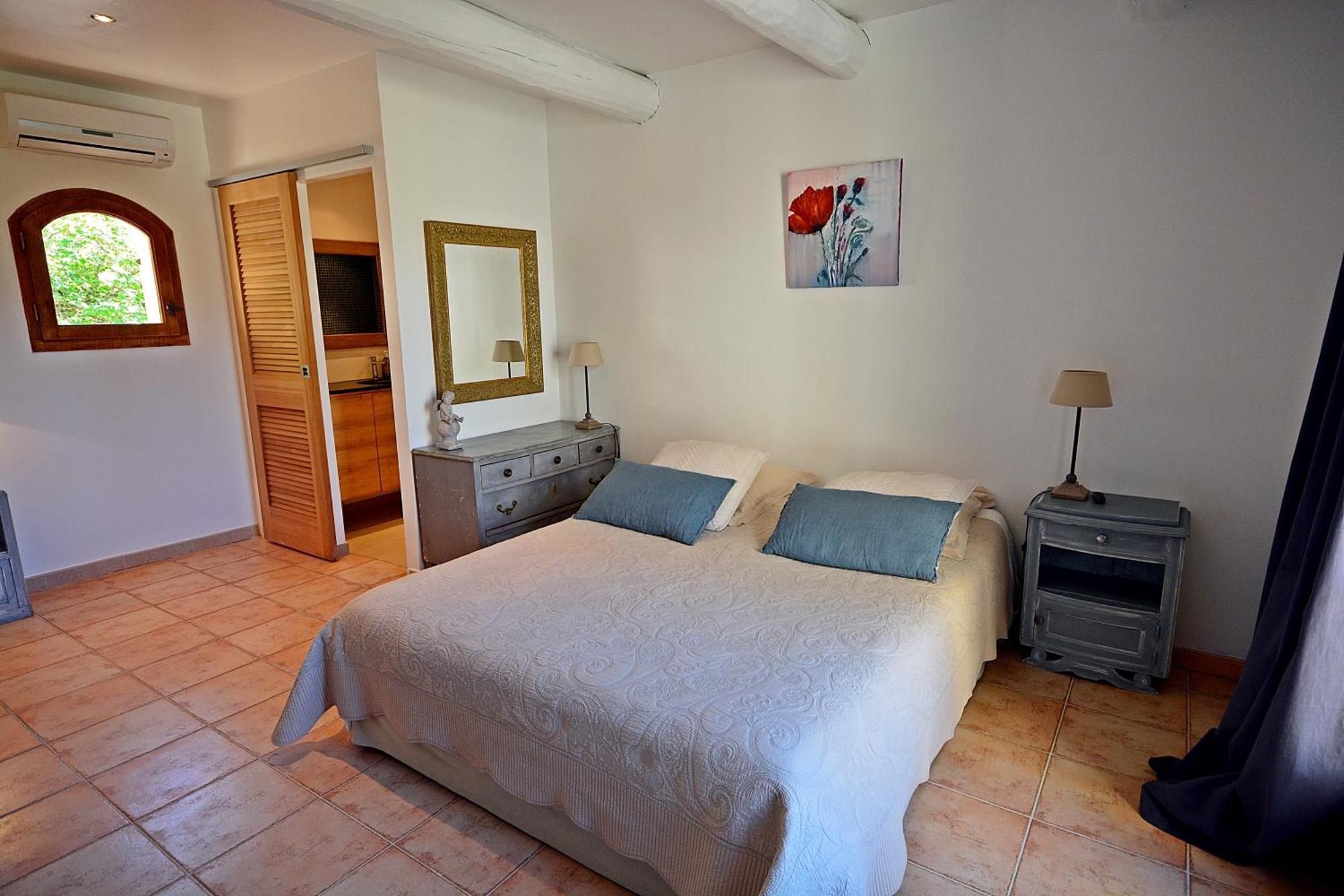 Mas Les Fleurs D'Hilaire Bed & Breakfast Monteux Exterior foto
